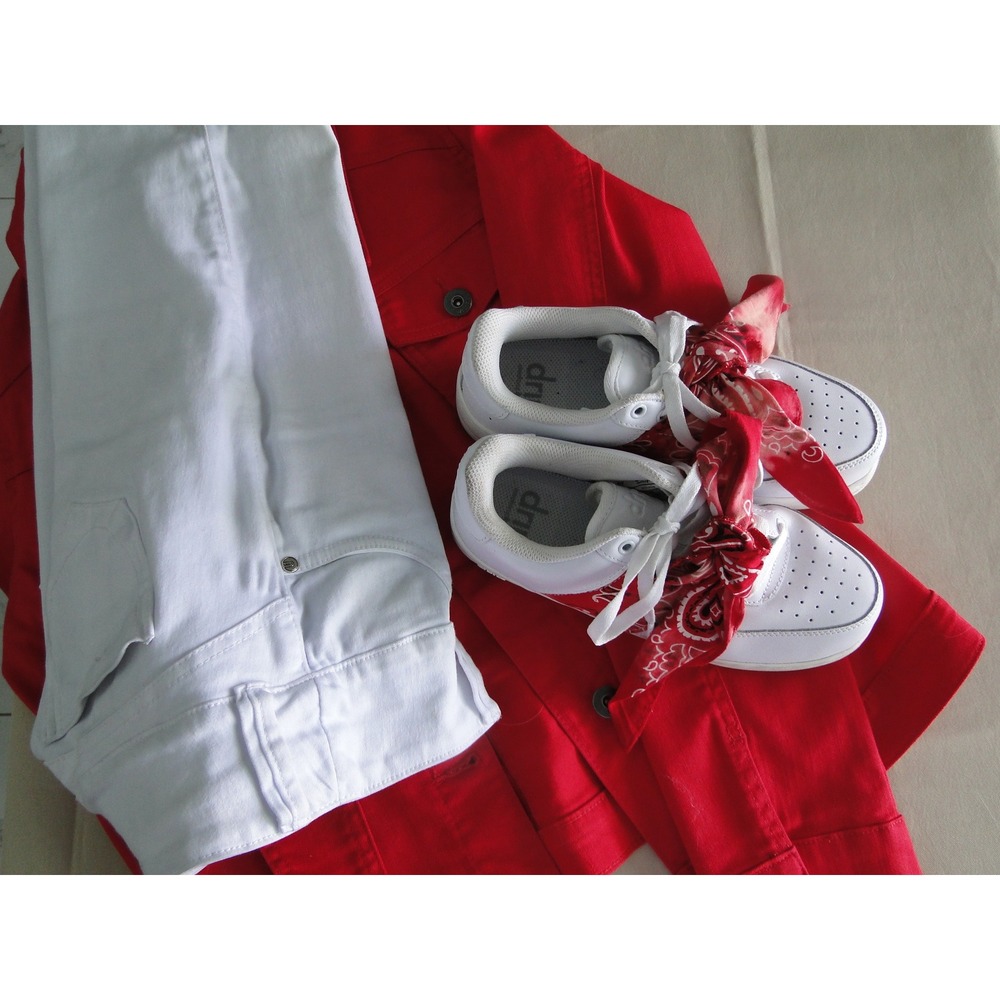 White Leather Sneakers Women's 6.5 Casual Fashion Comfortable Lace Up